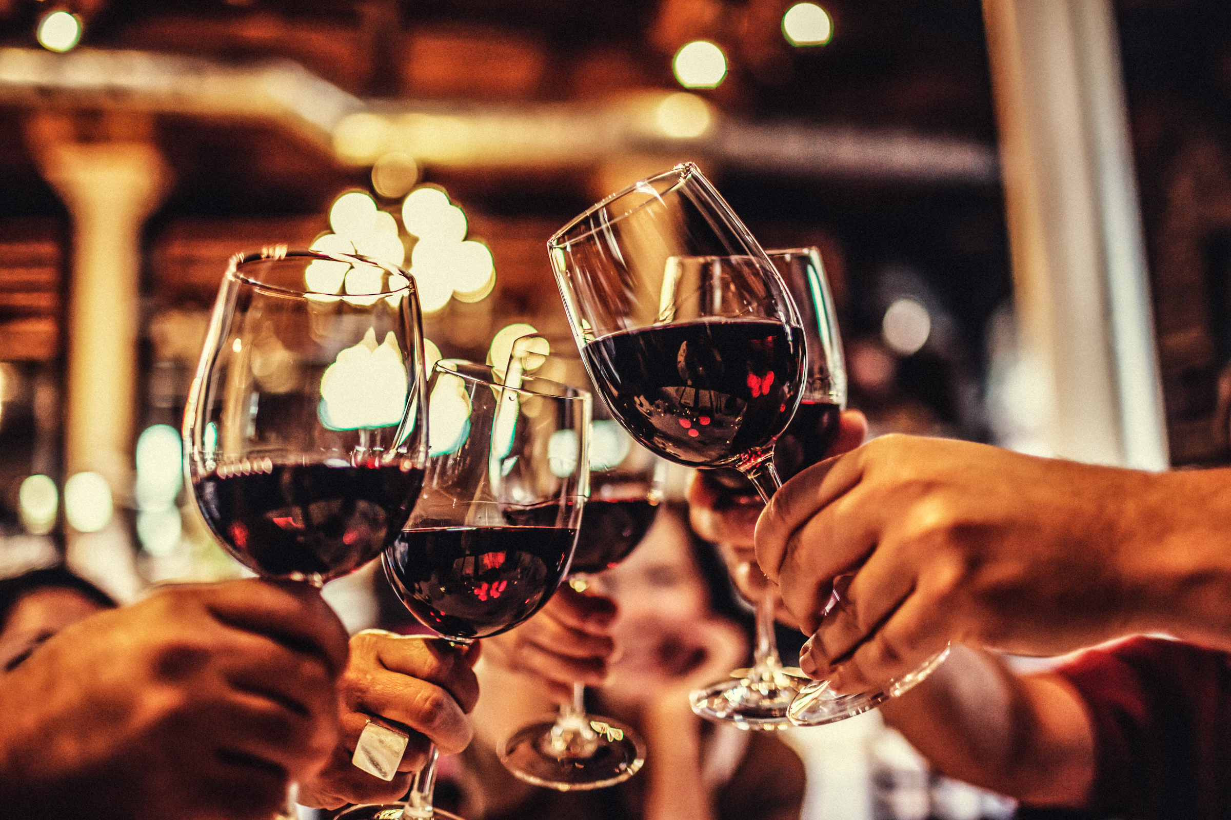 Why You Should Host Your Event at a Wine Bar