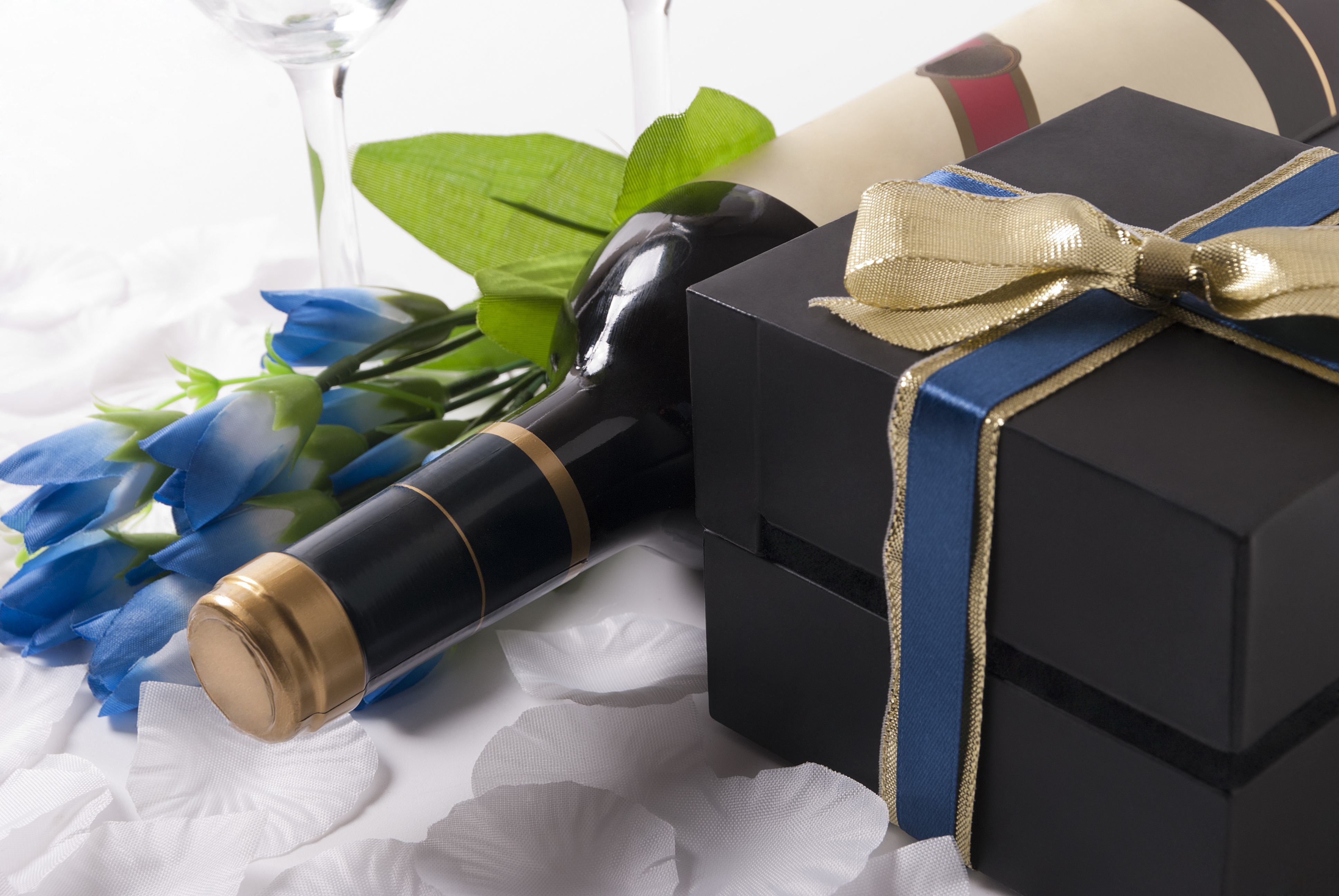 Top Gift Ideas for the Wine Lovers in Your Life